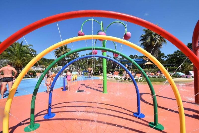 Camping Officiel Siblu Les Viviers Lège-Cap-Ferret Exterior foto